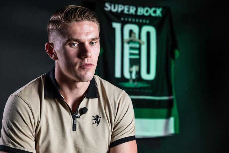 场背身失误 场背身失误