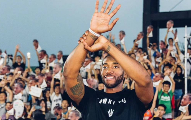 握有两到三 握有两到三